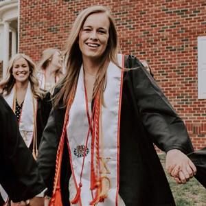 Meet your Posher, Caroline